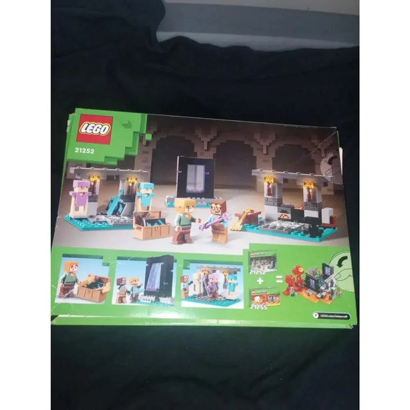 Lego Minecraft (missing pieces) - Picture 1 of 1